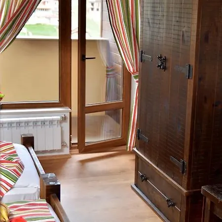 The Poppies House Pamporovo